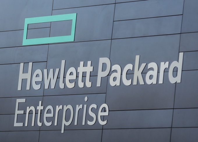 Hewlett Packard Enterprise Revenues And Revenue Growth From 2013 To ...