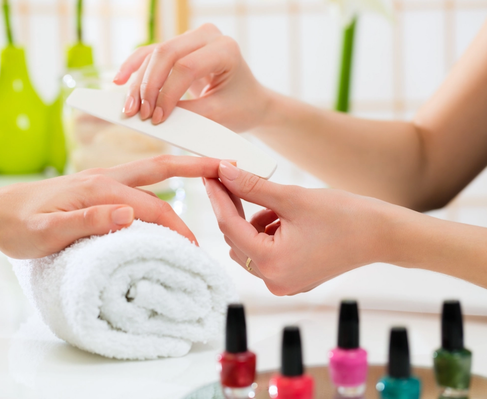 10 Tips to Establish Your Business as New Nail Salon Owners 2024