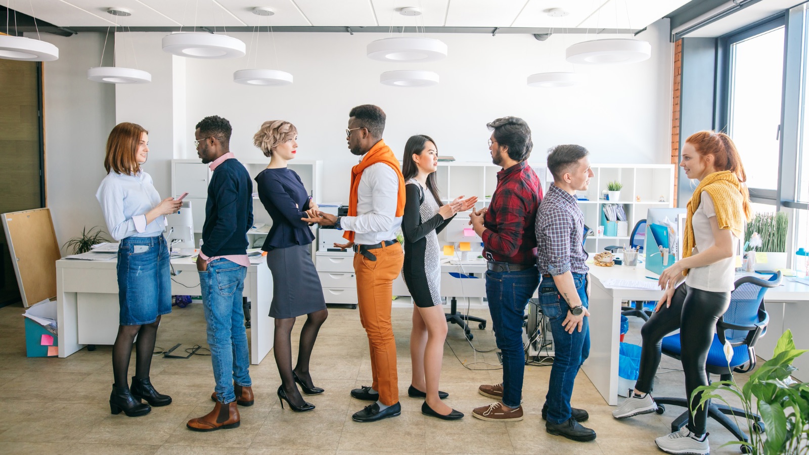 9 Icebreakers To Jumpstart Team Bonding Revenues & Profits